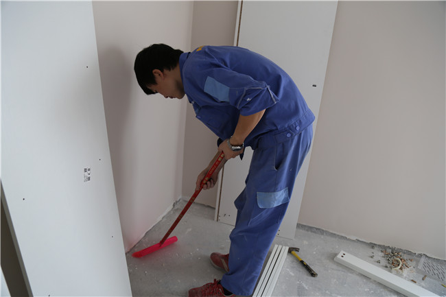 作為一名家具安裝工，該具備哪些基本素養(yǎng)？