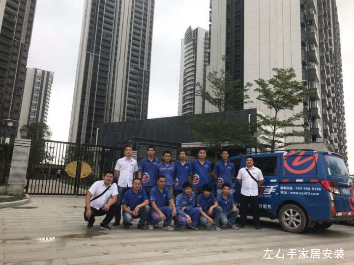 左右手二期陽(yáng)光城麗景灣櫥柜安裝工程火熱進(jìn)行中！